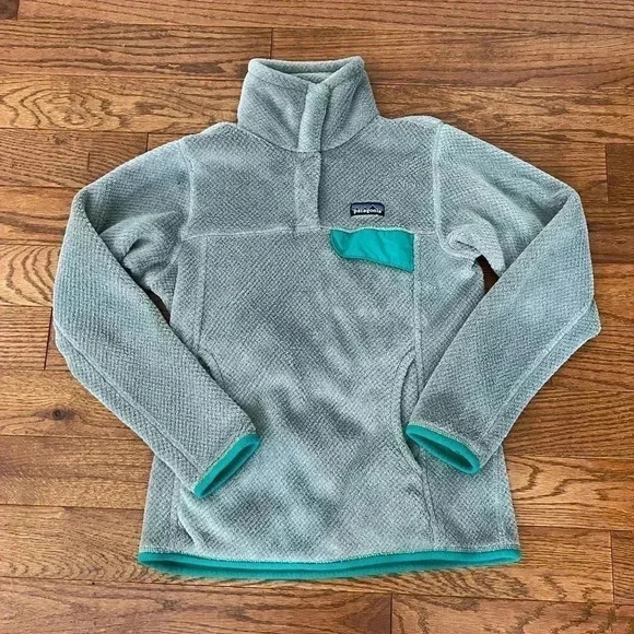 Patagonia Sweaters - Patagonia Women's Grey Sweatshirt Sz XS